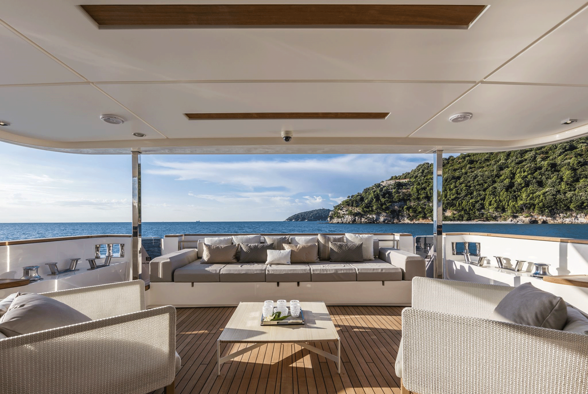 Custom Line Navetta 37